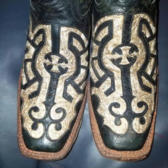 Like New Sparkly Tanner Mark Boots - Picture 2 of 4